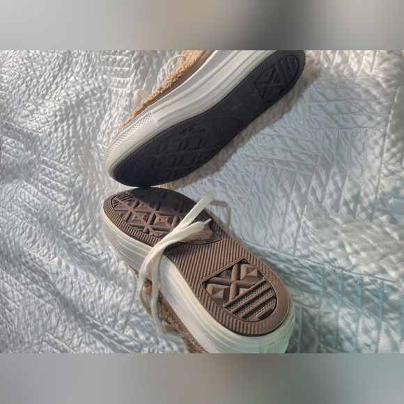 CONVERSE Chuck Taylor All Star Teddy Sherpa Platform High Tops Size 8.5 - Picture 5 of 6